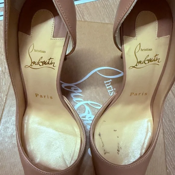 Christian Louboutin IRIZA 100mm NAPPA Women's Tan Pumps - Picture 2 of 7